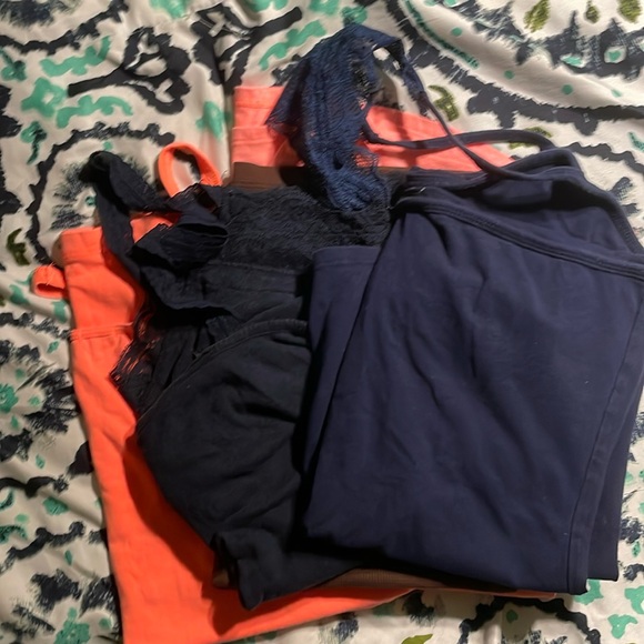 Lot of mostly Large & X- Large Tanks, Brand Variety - Picture 4 of 11